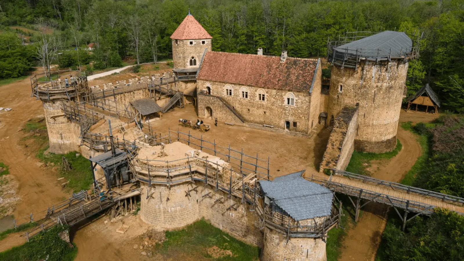 Guédelon